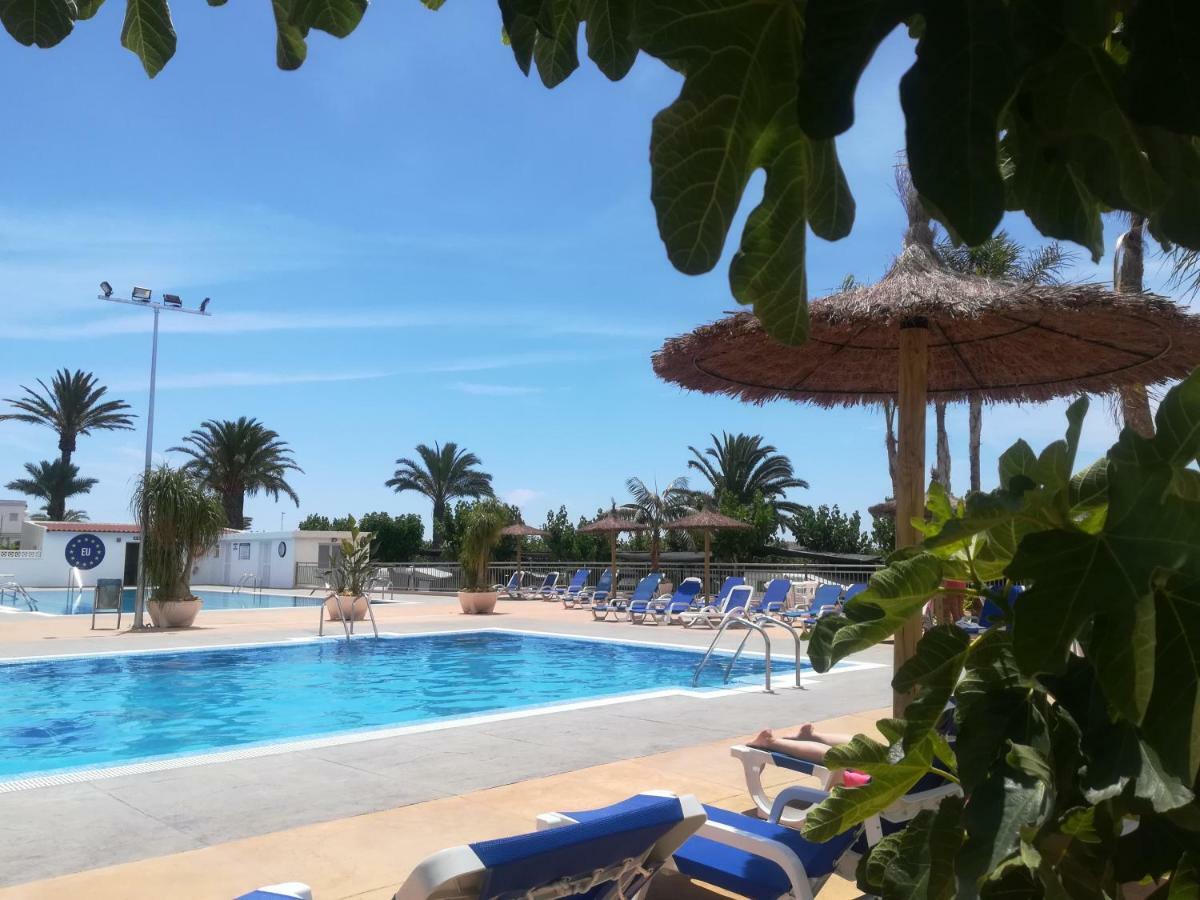 Camping Bahia Santa Pola Exterior foto